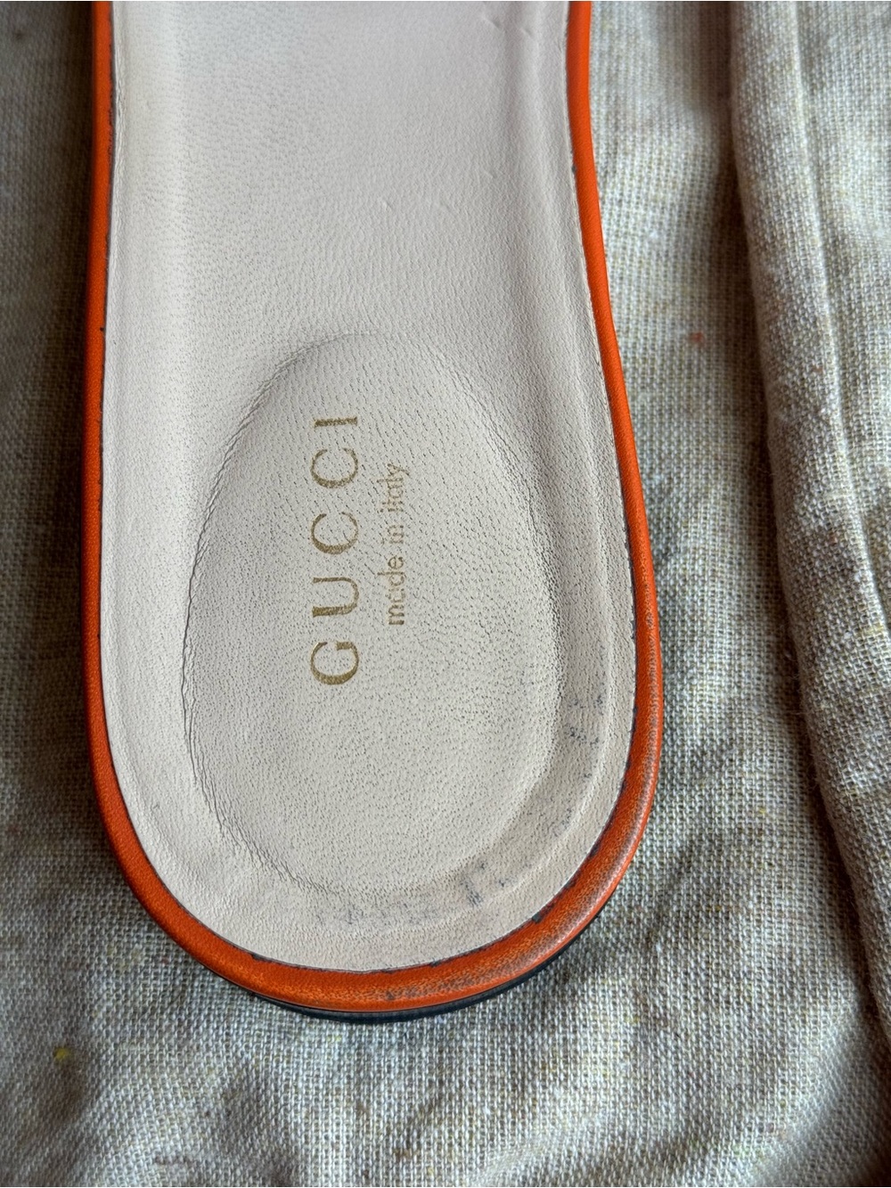 Gucci Slide Sandals with Interlocking G - Picture 6 of 8